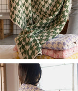 Maison Échelon Houndstooth Cotton Face Towel – Luxury Jacquard Hand Towel | Soft Vintage Bathroom Linen