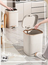 Lumière Soft-Close Pedal Bin – Modern Bathroom & Kitchen Waste Bin | Odour-Sealing Design